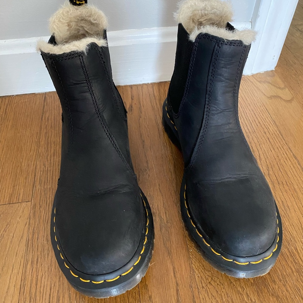 Dr. Martens Lenore Chelsea boots size 7